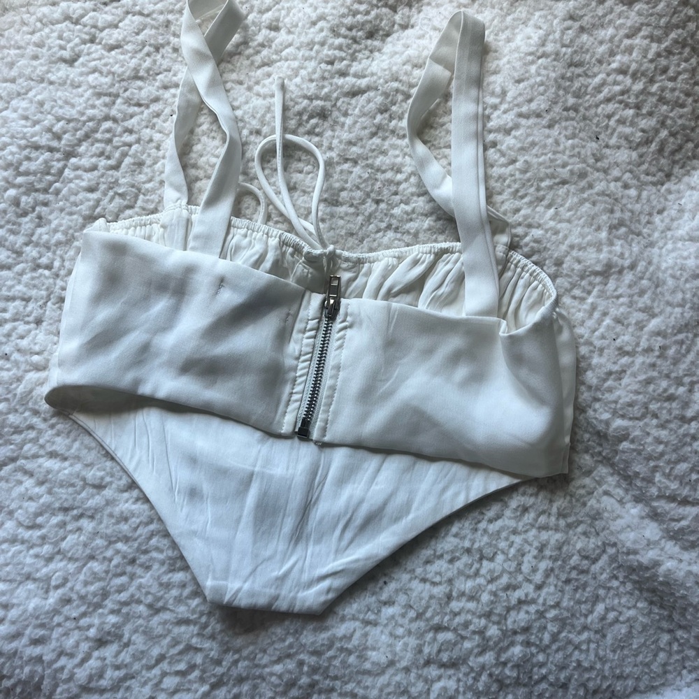 Going Out Top - Picture 2 of 2